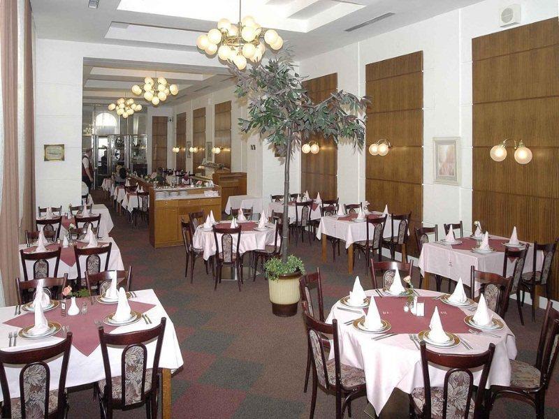 ברנו Hotel Slavia מראה חיצוני תמונה