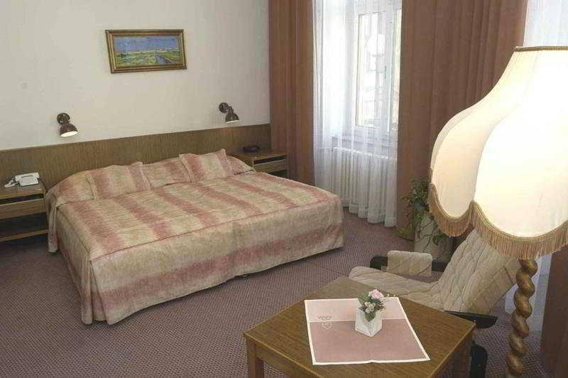 ברנו Hotel Slavia מראה חיצוני תמונה