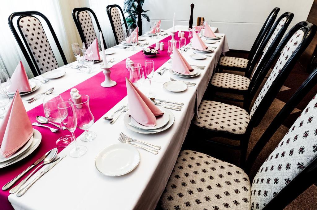 ברנו Hotel Slavia מראה חיצוני תמונה