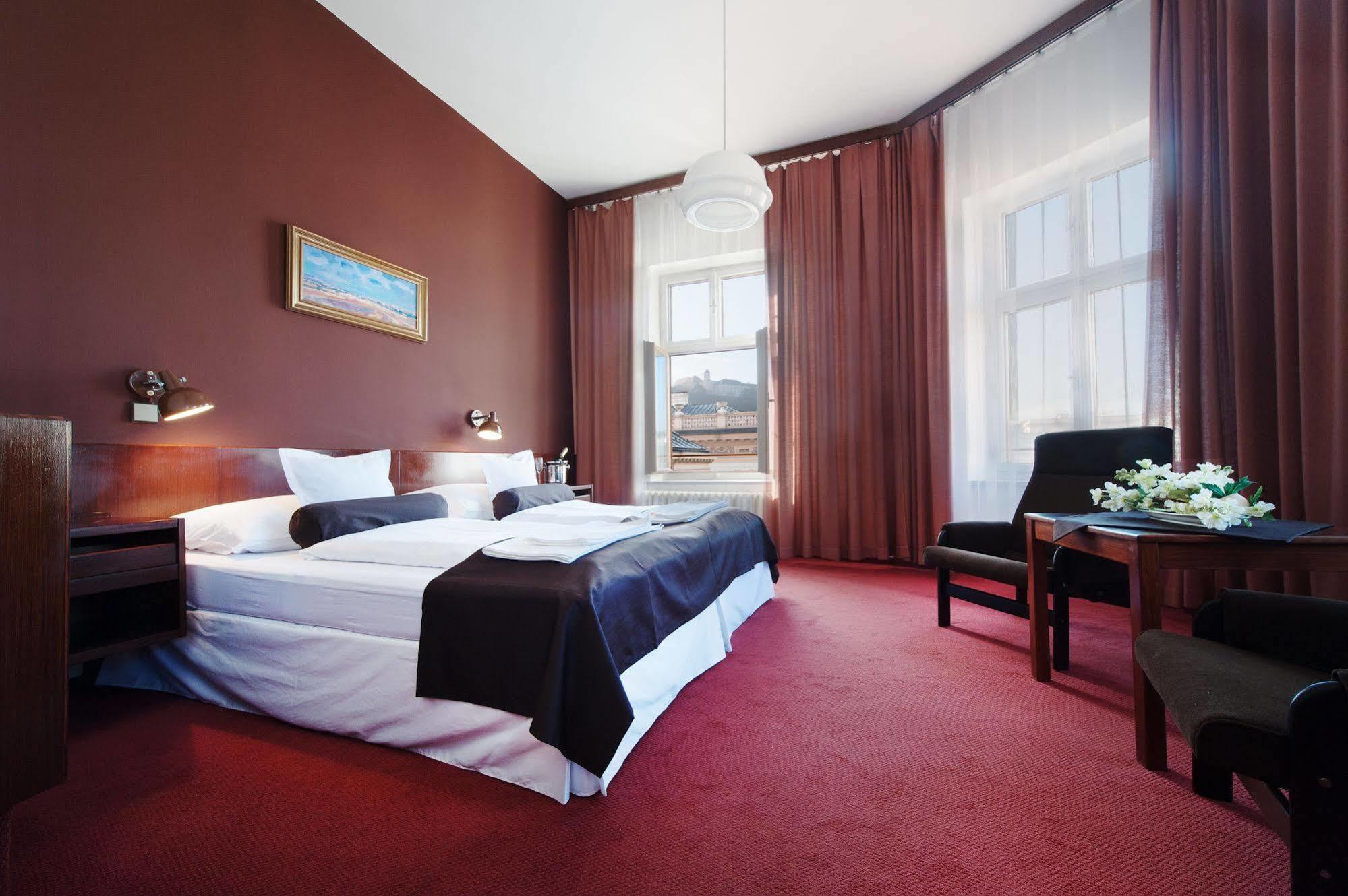 ברנו Hotel Slavia מראה חיצוני תמונה