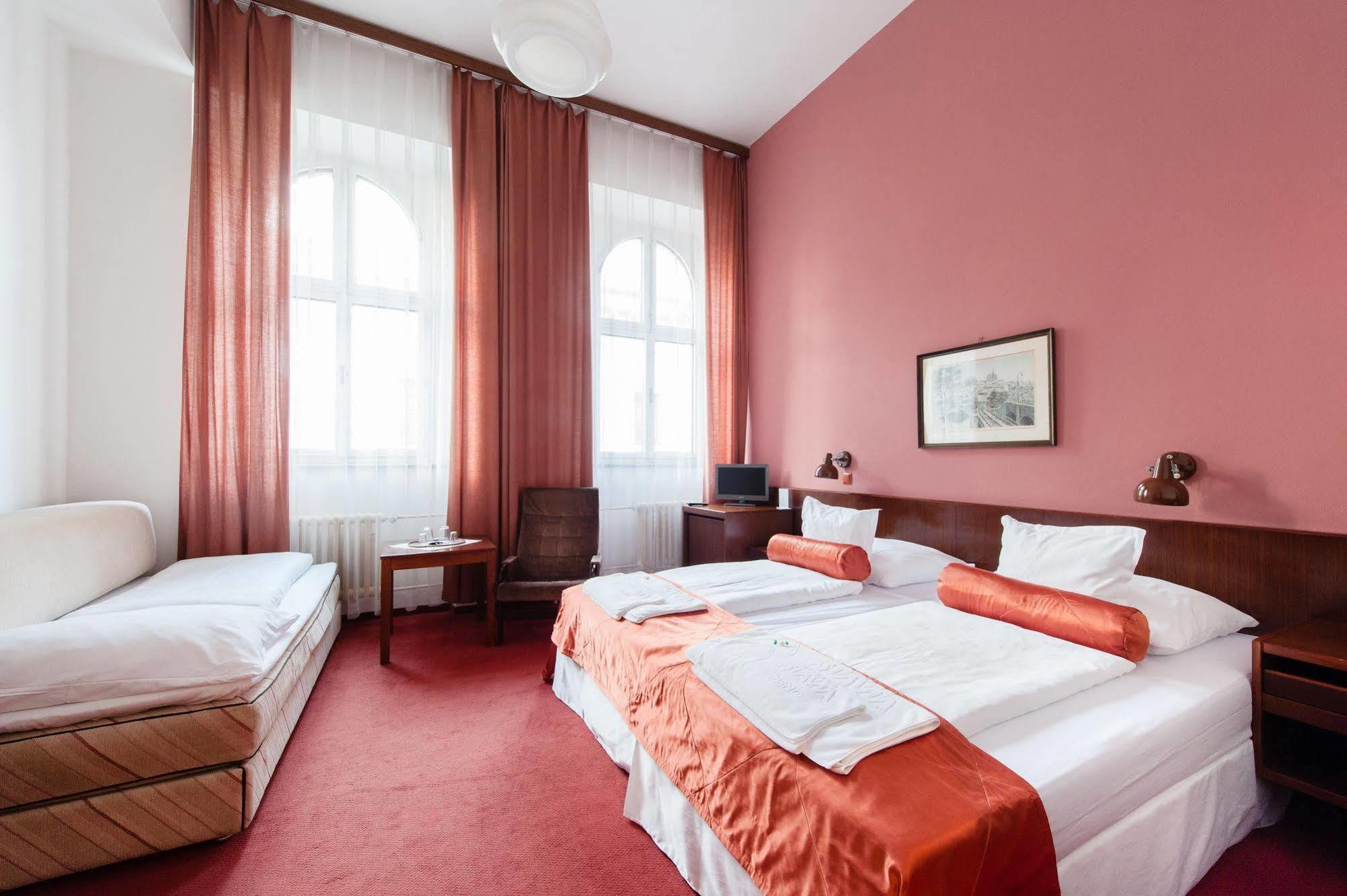 ברנו Hotel Slavia מראה חיצוני תמונה
