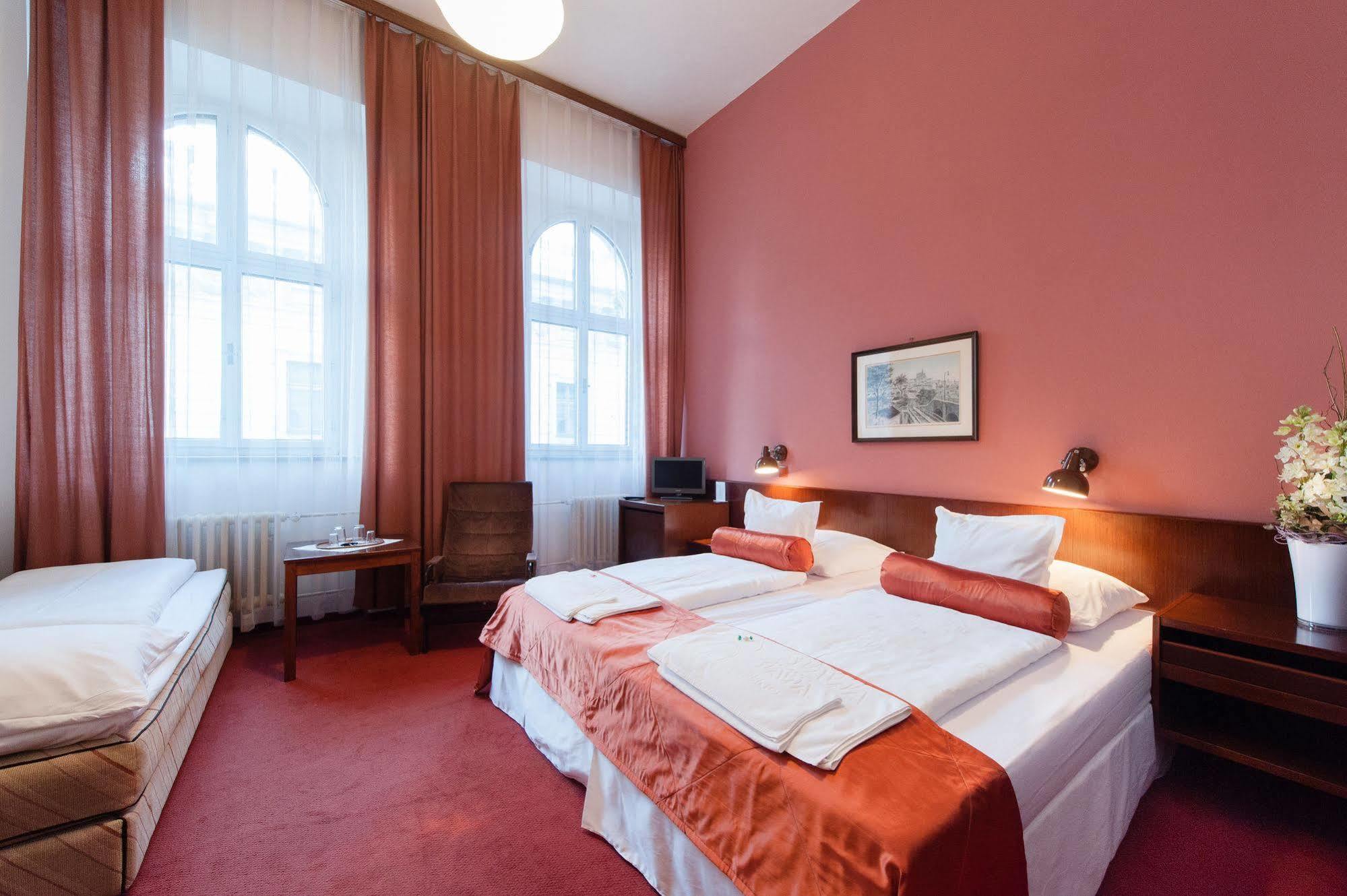 ברנו Hotel Slavia מראה חיצוני תמונה