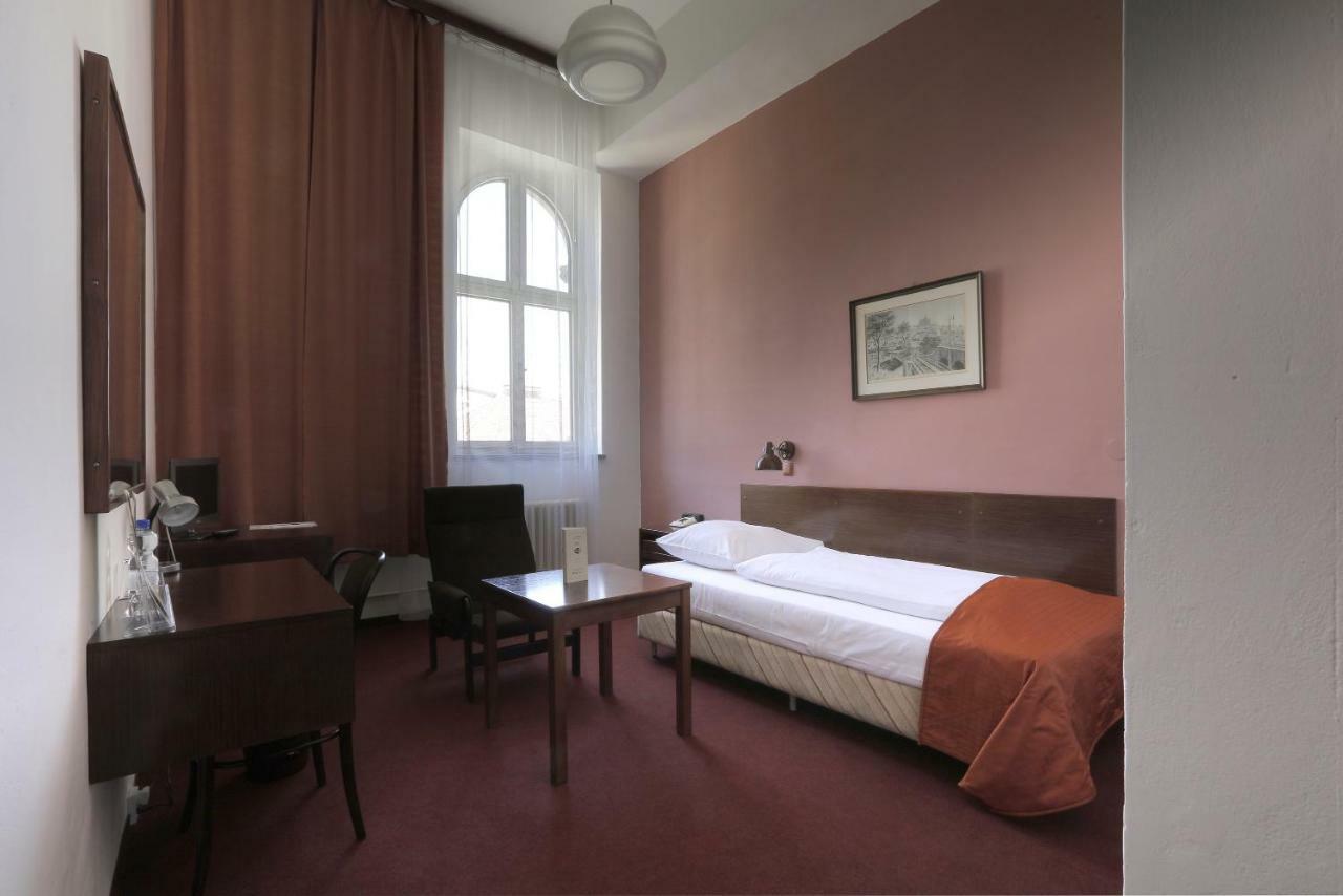 ברנו Hotel Slavia מראה חיצוני תמונה
