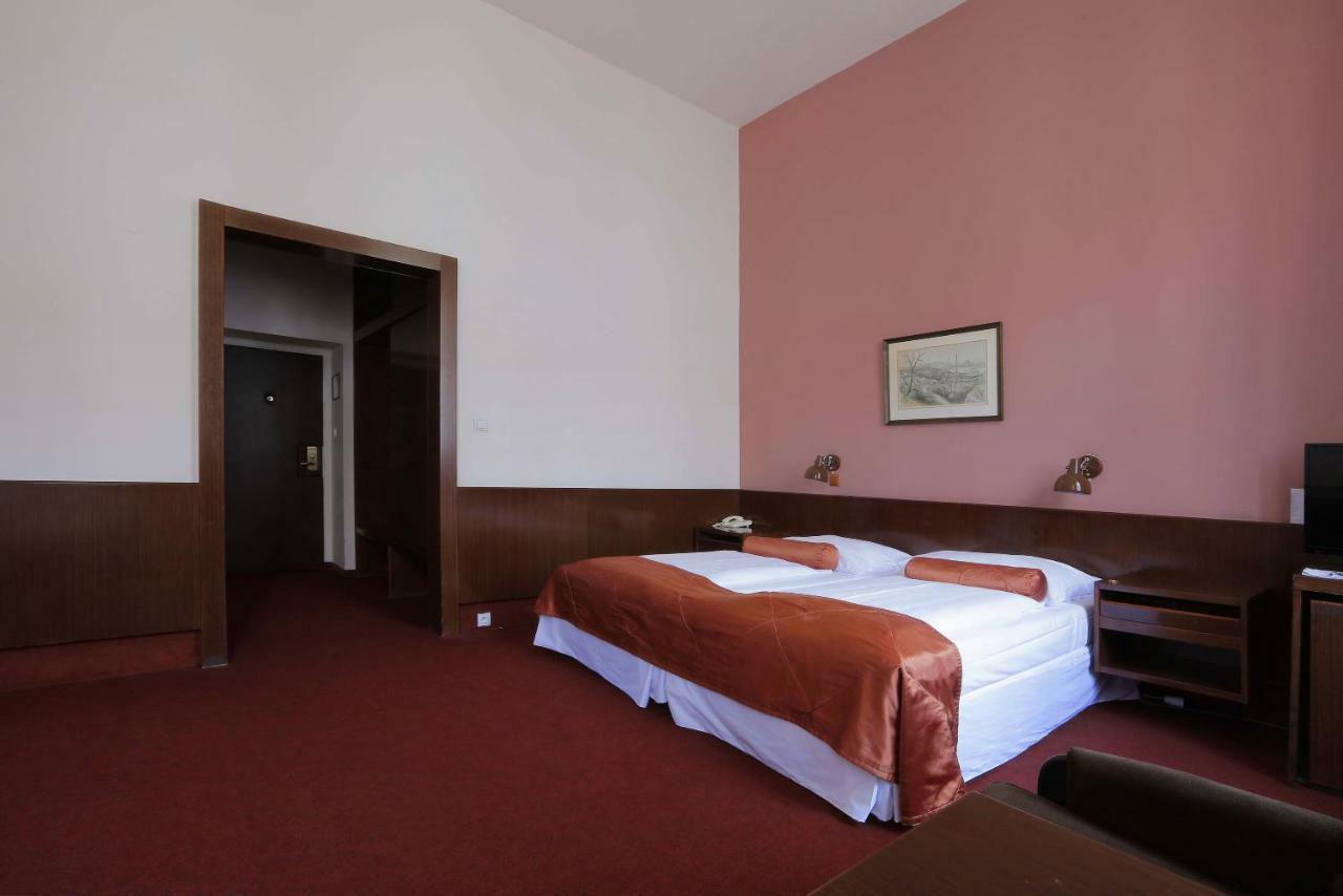 ברנו Hotel Slavia מראה חיצוני תמונה